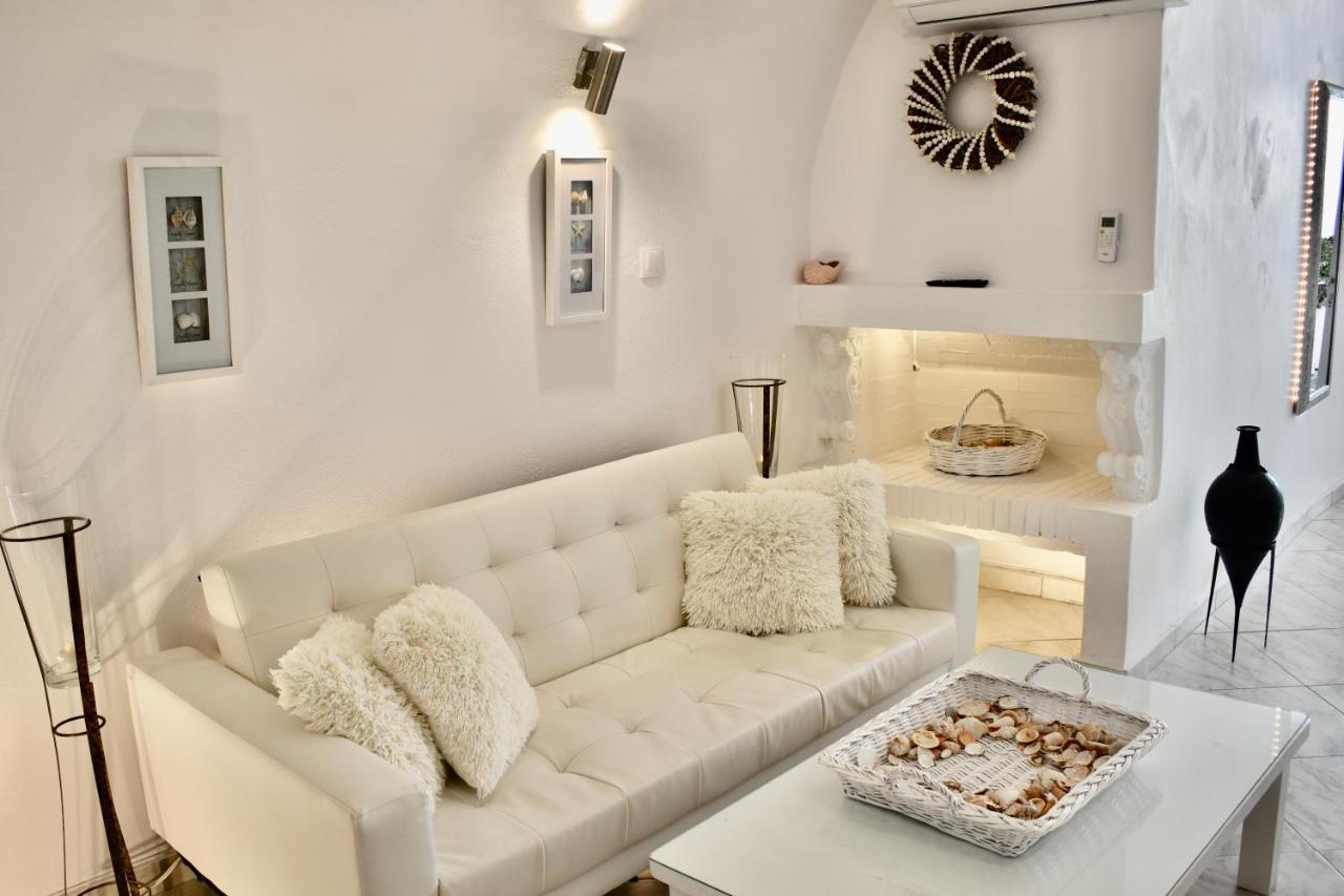 Aeolos Art & Eco Suites Adults Only Imerovígli Extérieur photo