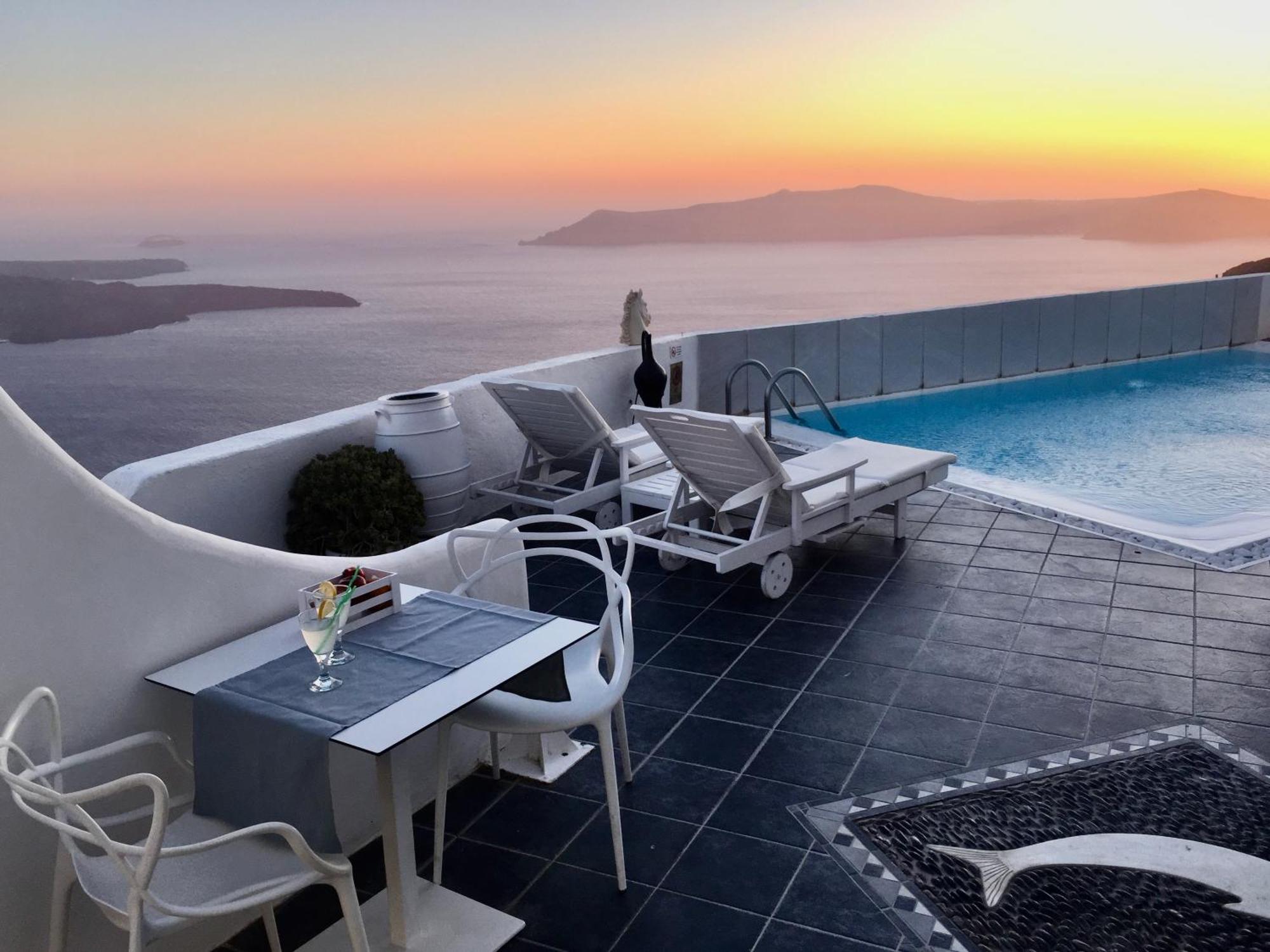 Aeolos Art & Eco Suites Adults Only Imerovígli Extérieur photo